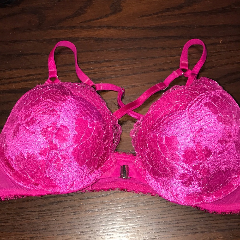 Victoria’s Secret plunge push up bra